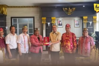 Foto Istimewa :Rektor Universitas Tanjungpura (Untan), Prof. Dr. Garuda Wiko, S.H., M.Si, menerima audiensi jajaran pengurus Dewan Pengurus Wilayah (DPW) ICDN Kalimantan Barat